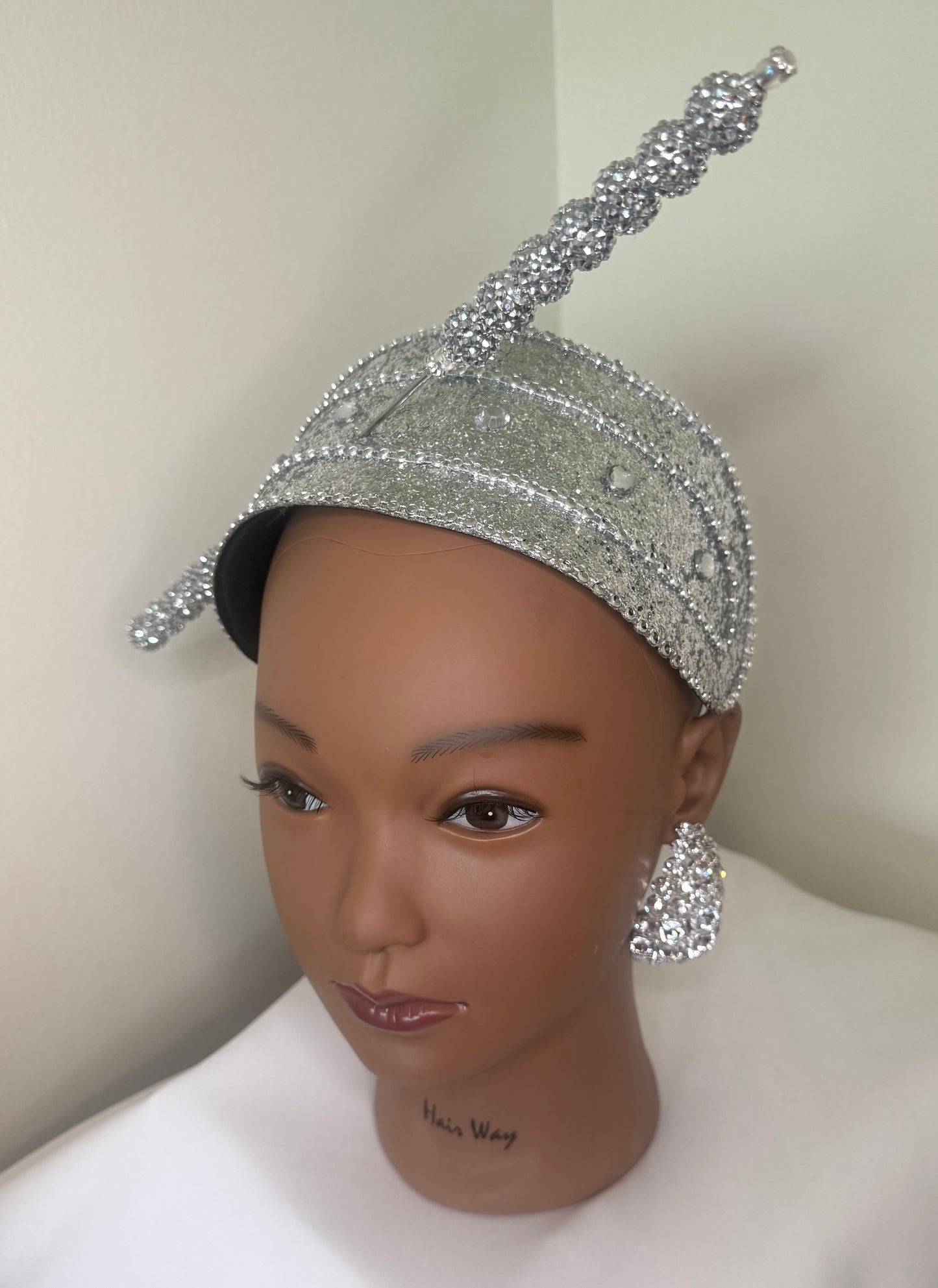 Silver Lady Fascinator