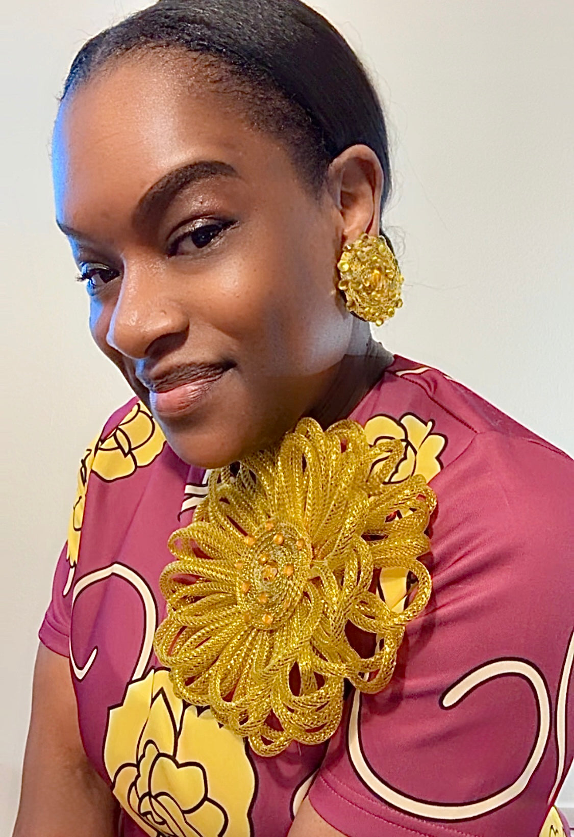 Gold Floral Corsage Set